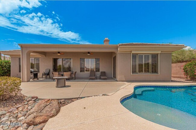 Building Photo - 41441 N Laurel Valley Way