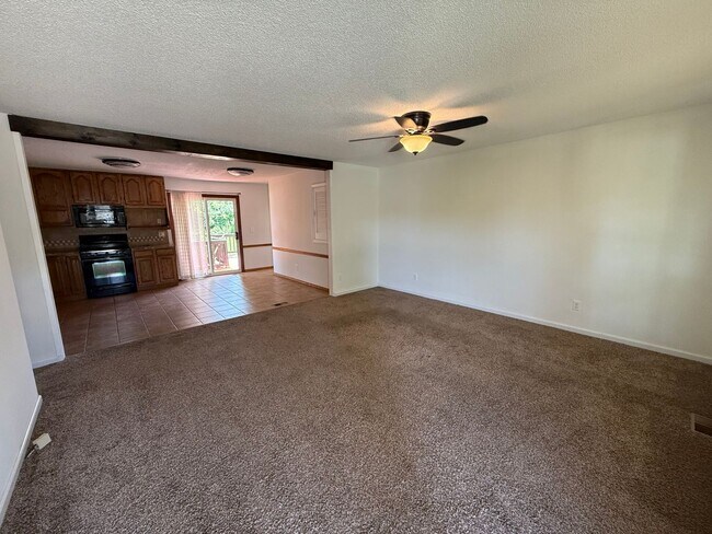 Foto del edificio - 5360 Glencullen Way