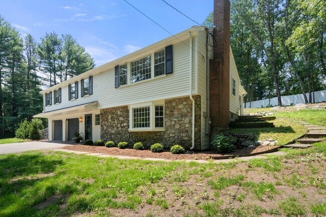 Building Photo - 13 Valley Rd