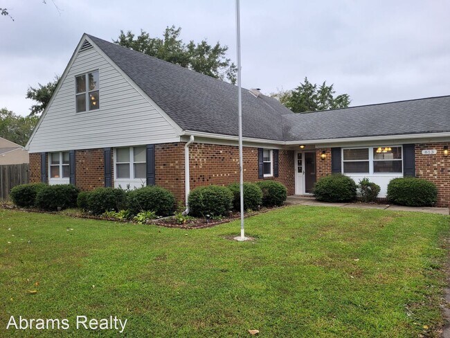 Foto del edificio - 5 br, 3 bath House - 813 Cavesson Court