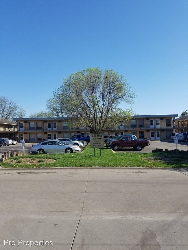 Foto del edificio - 4817-4841 Holmes St
