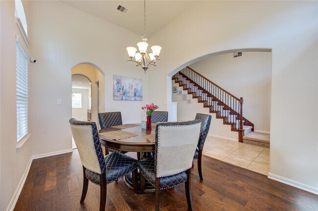 Foto del edificio - 6011 Marble Bend Ln
