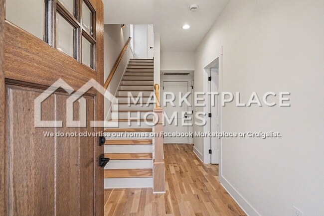 Building Photo - 970 Dozier Pl