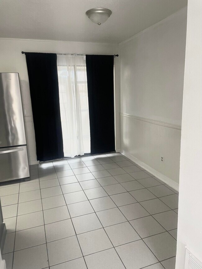 Foto del edificio - 710 Legion Dr