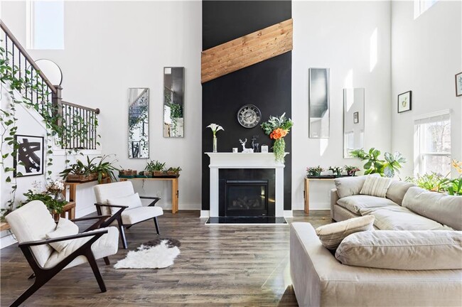 Building Photo - 201 Aspen Valley Ln