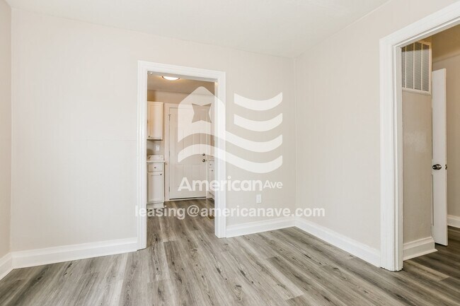 Foto del edificio - 1801 Vance St