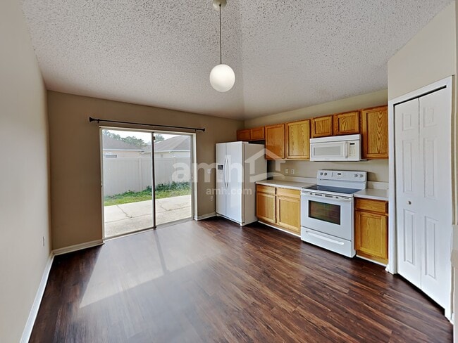 Foto del edificio - 30312 Rattana Ct