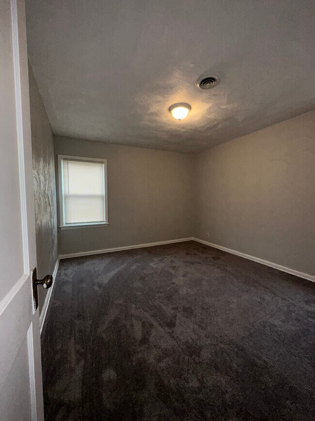 Foto del edificio - 10813 Whitehill St