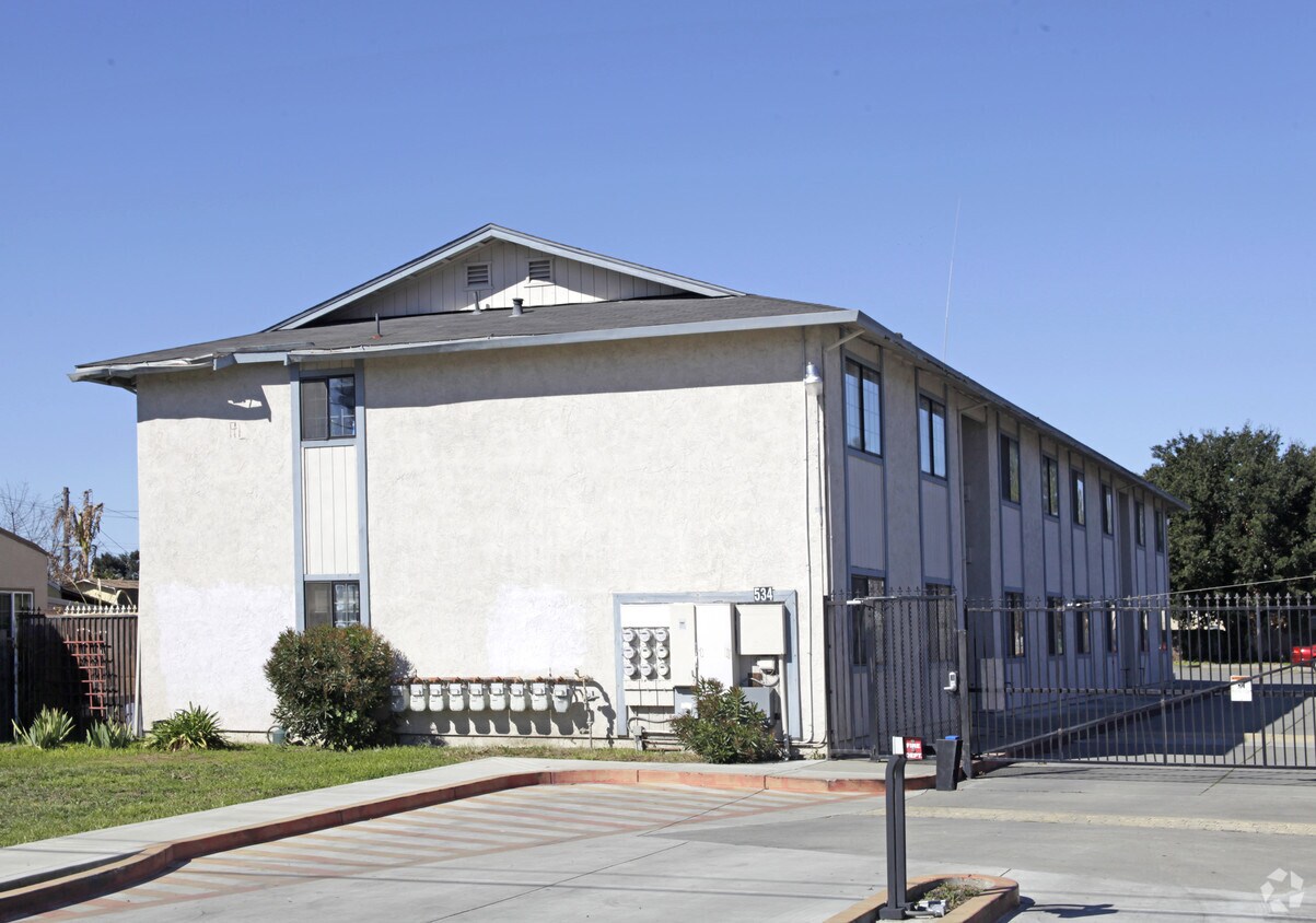 Foto principal - 534 Smalley Ave