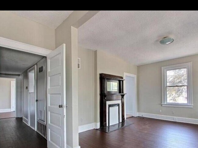 Building Photo - 1217 Habersham St