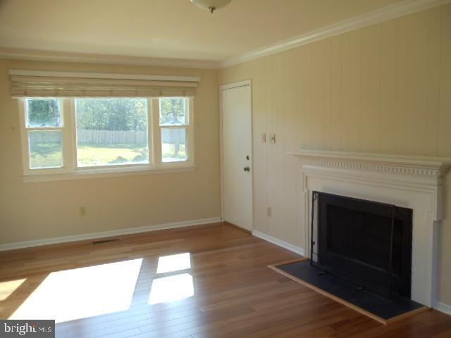 Building Photo - 2323 Bedfordshire Cir