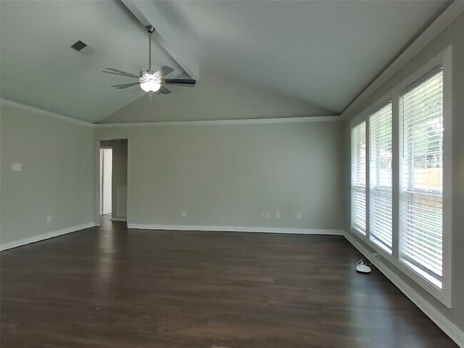 Building Photo - 2824 Sugar Wood Dr