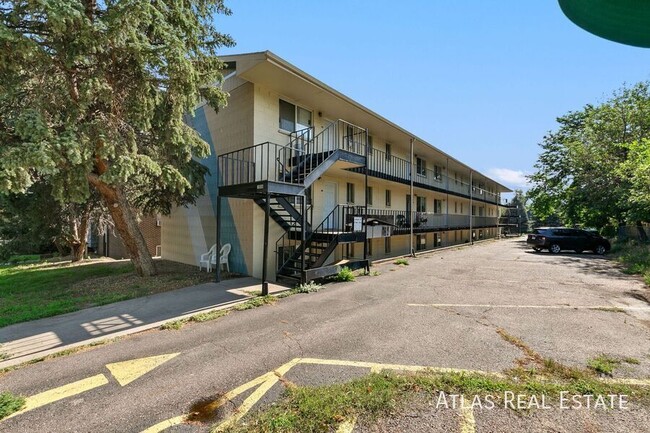 Foto del edificio - 1906 11th Ave