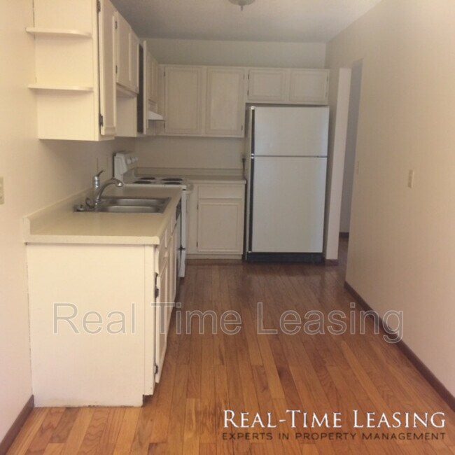 Building Photo - 4460 Woodgate Point