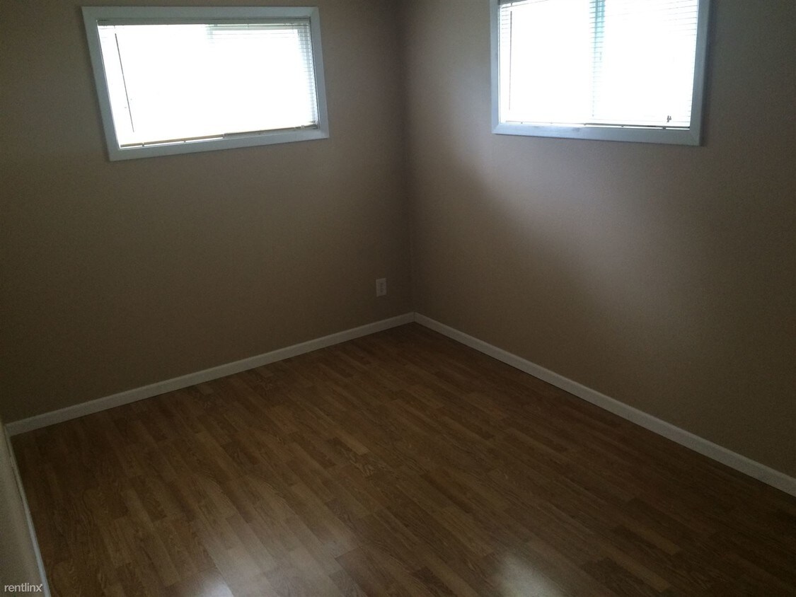 Foto principal - 2020 46th Ave SE