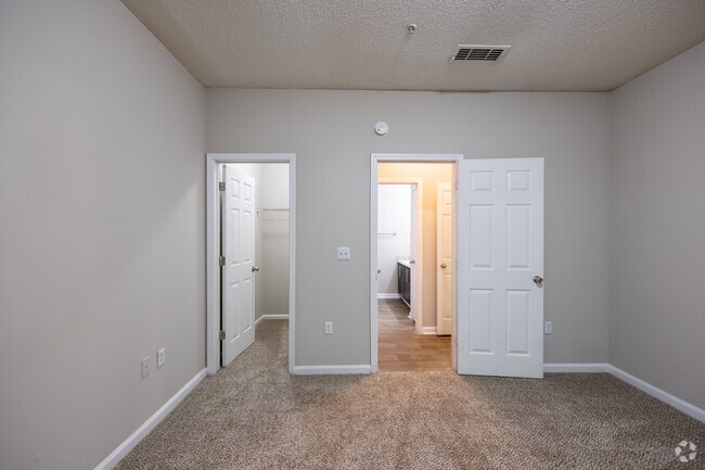 2BR - 2BA, 1154 Sqf - River Vista