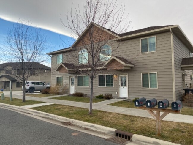 Foto del edificio - 2744 Overlook Blvd