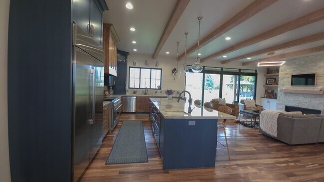Foto del edificio - 105 Alta Meadows Rd