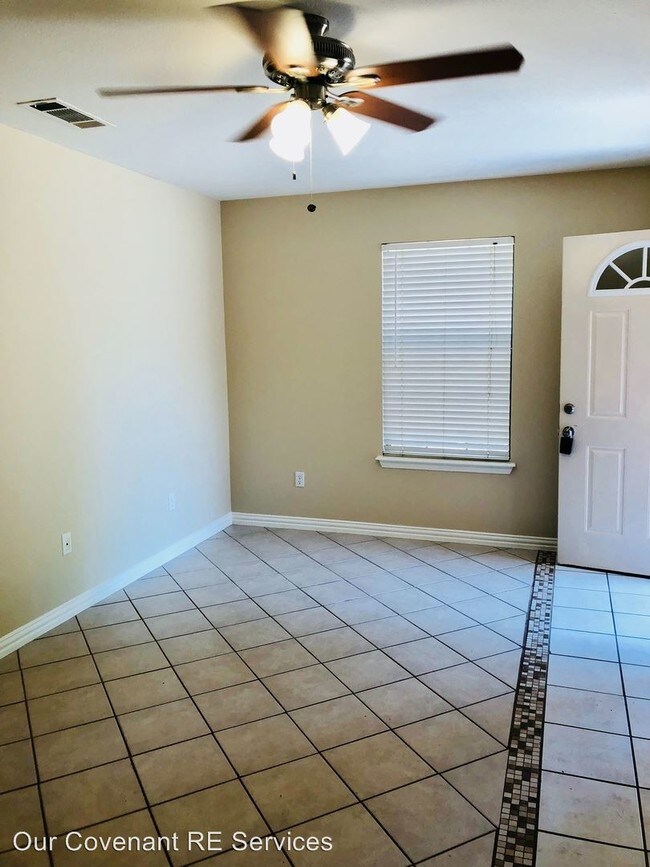 Foto del edificio - 3 br, 2 bath Apartment - 808 Betty Court