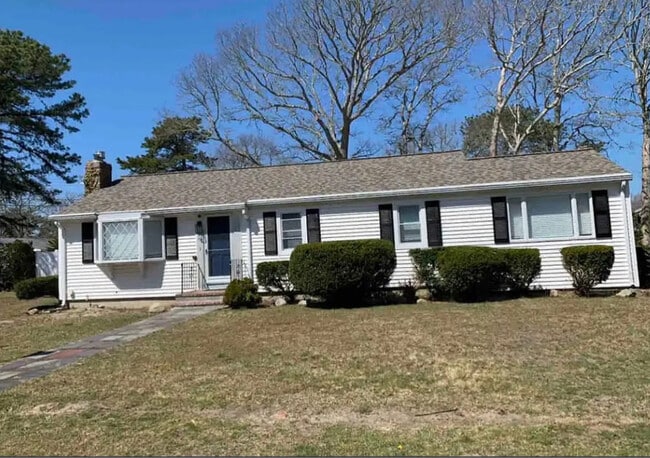 Building Photo - 45 Checkerberry Ln