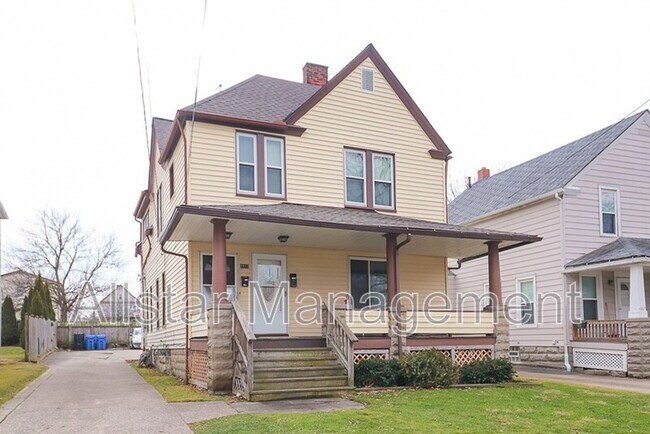 Foto del edificio - 4413 Woburn Ave