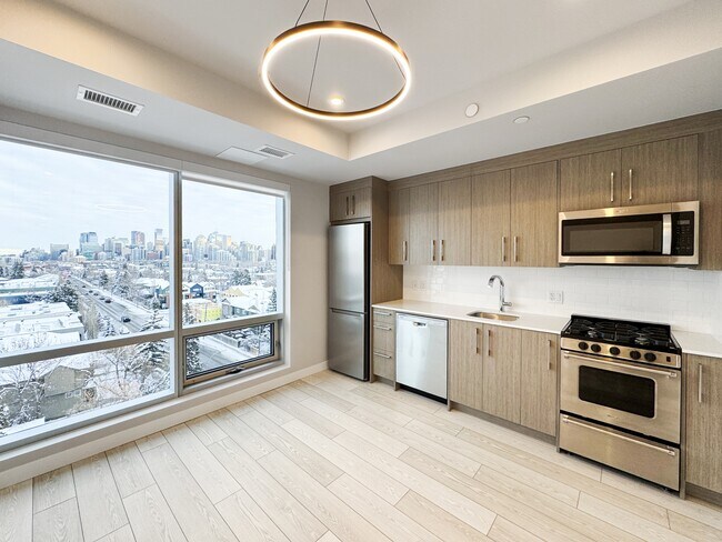 Photo du bâtiment - 110-18A 18a St NW