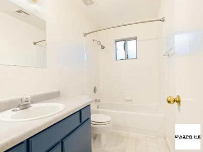 Foto del edificio - Charming 3-Bedroom, 2-Bath Home in Huachuc...