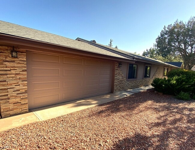 Building Photo - HOUSE - WEST SEDONA - RED ROCK VIEWS