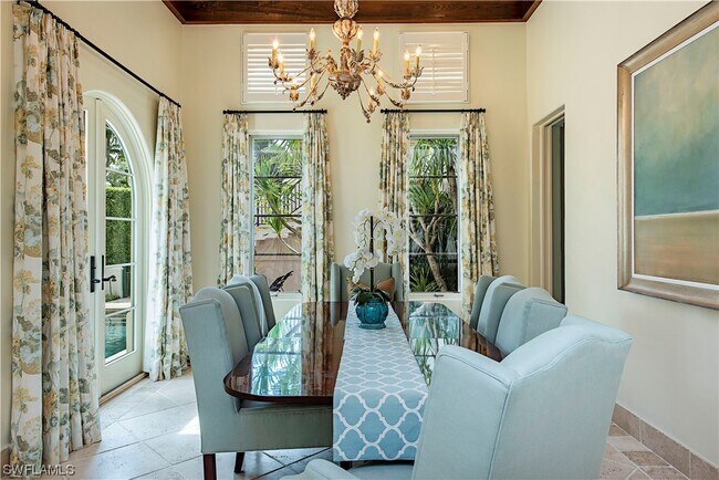 Foto del edificio - 266 Little Harbour Ln