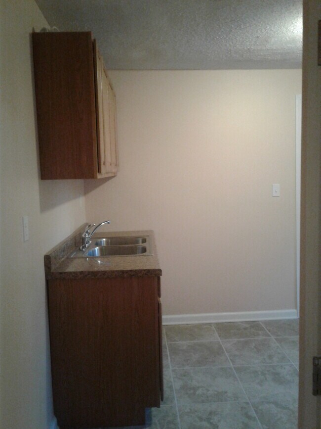 Foto del edificio - 1726 Cottage Ave