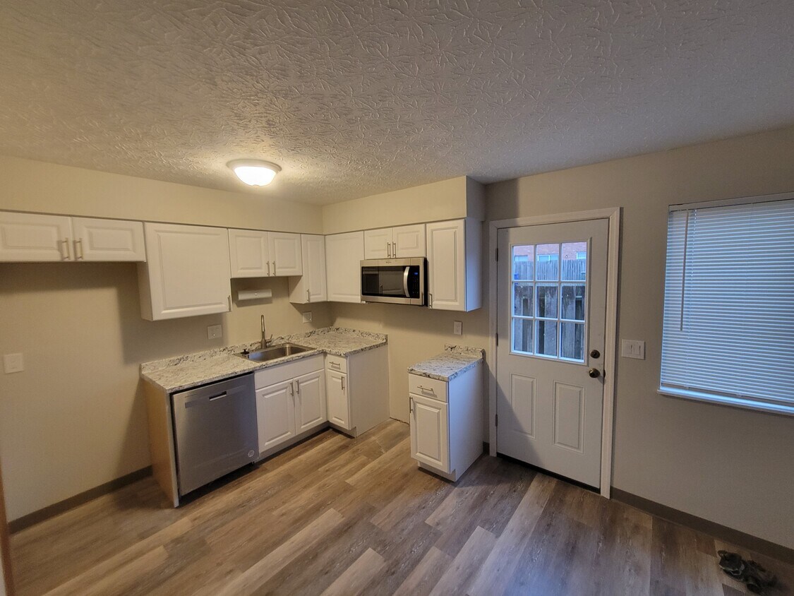 1991 Slaton Ct, Columbus, OH 43235 Townhome Rentals in Columbus OH