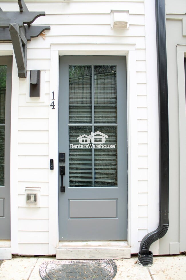 Building Photo - 14 Becker Pl NW