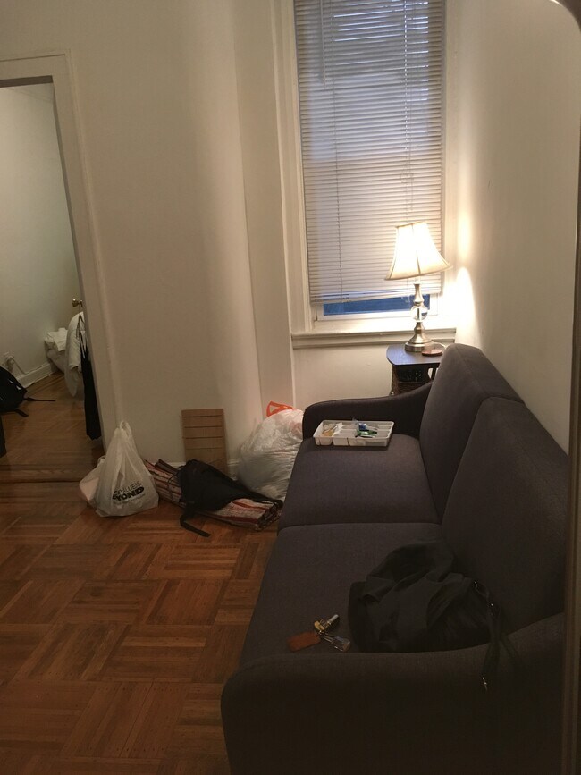 4 - 410 Washington St