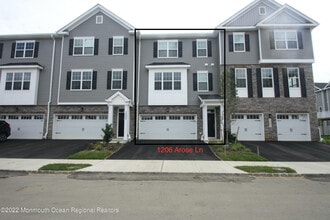 Building Photo - 1206 Arose Ln