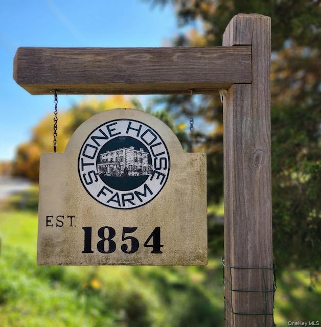 Foto del edificio - 948 Craigville Rd