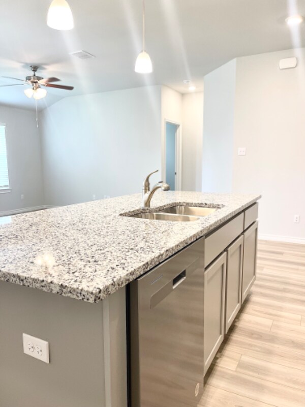 Building Photo - 5713 Berkley Heights Dr