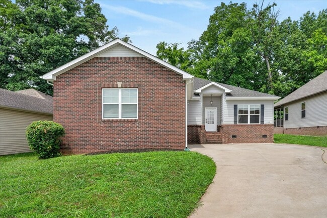 Building Photo - 2228 Killington Dr