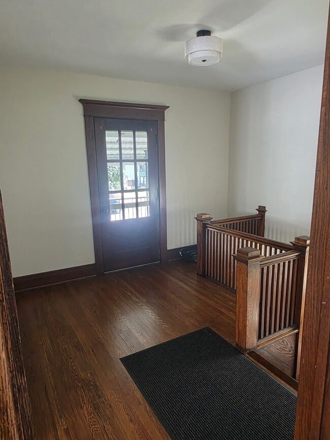 Building Photo - 338 Colvin Ave