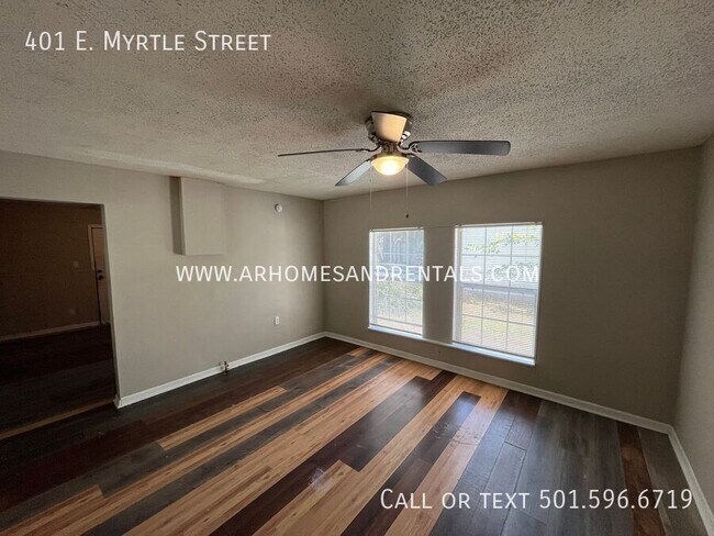 Foto del edificio - 401 E Myrtle St