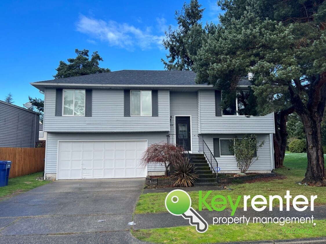 Primary Photo - Stunning North End Single-Family Home with...