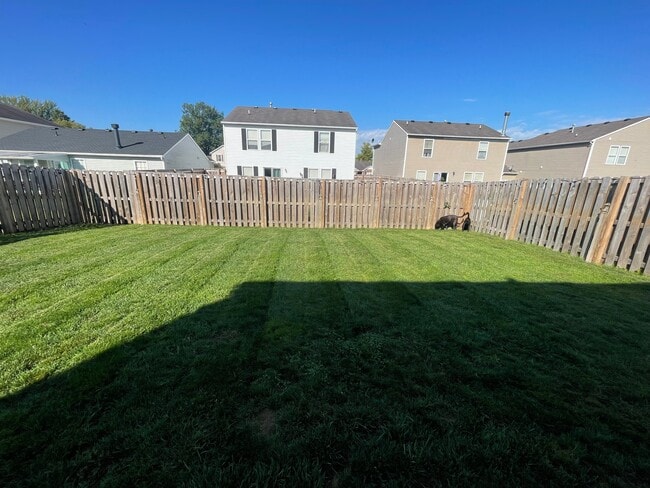 Foto del edificio - 8153 S Firefly Dr