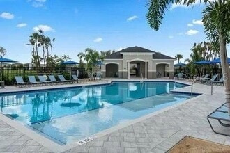 Building Photo - 746 Stoney Pointe Cir