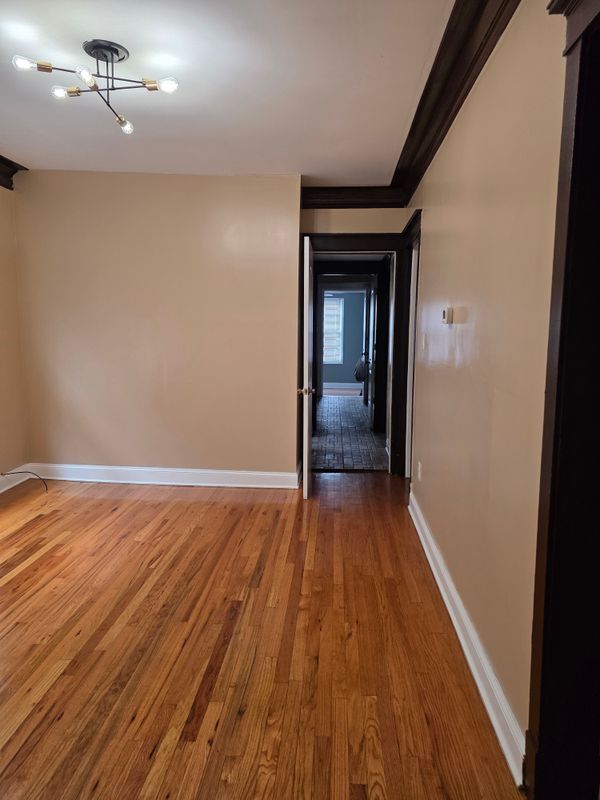 Foto del edificio - 7834 S Langley Ave