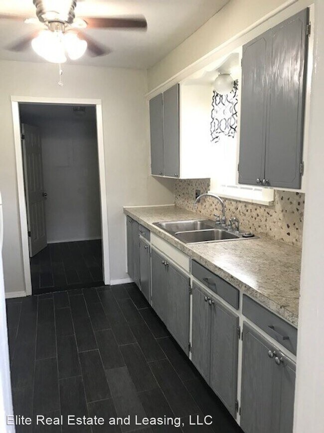 Building Photo - 3 br, 2 bath House - 1411 NE 7th STREET