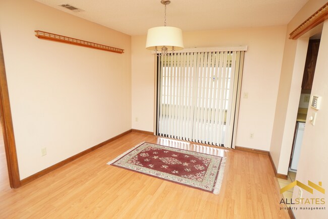 Building Photo - 8954 SW 101st Pl