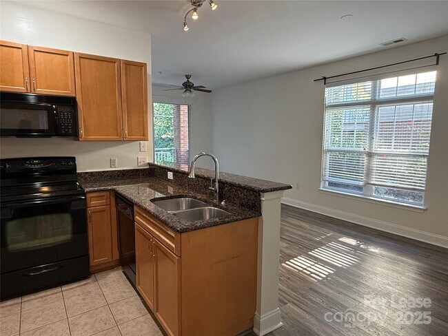 Foto del edificio - 1310 Kenilworth Ave