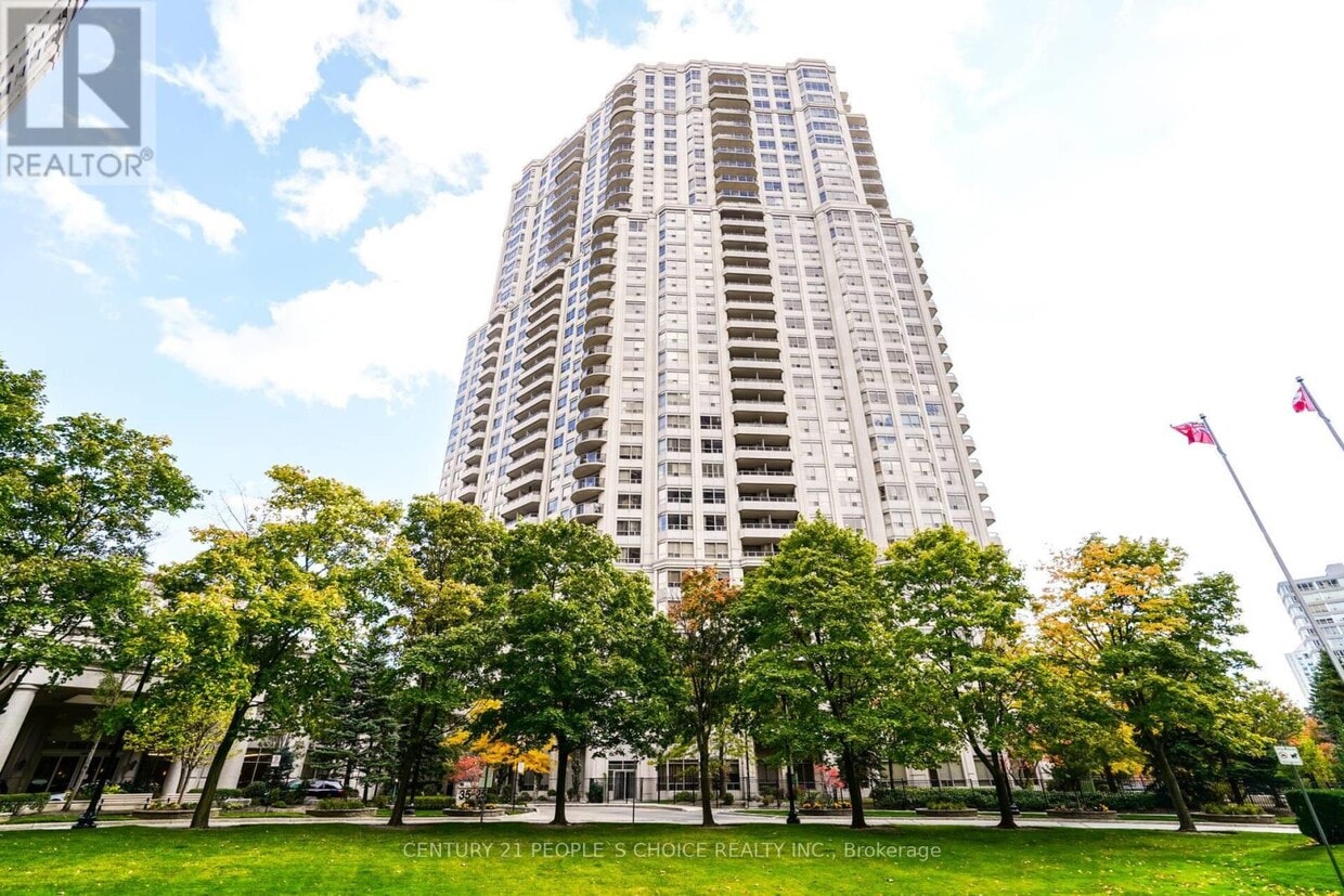 Primary Photo - 25-PH25 Kingsbridge Garden Cir