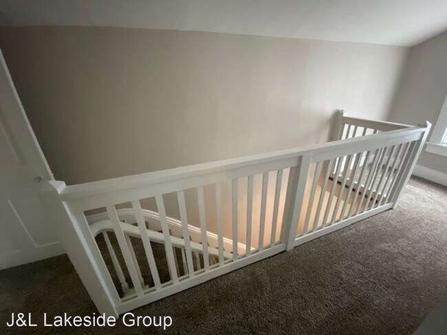 Foto del edificio - 3 br, 2 bath House - 529 E. MADISON ST