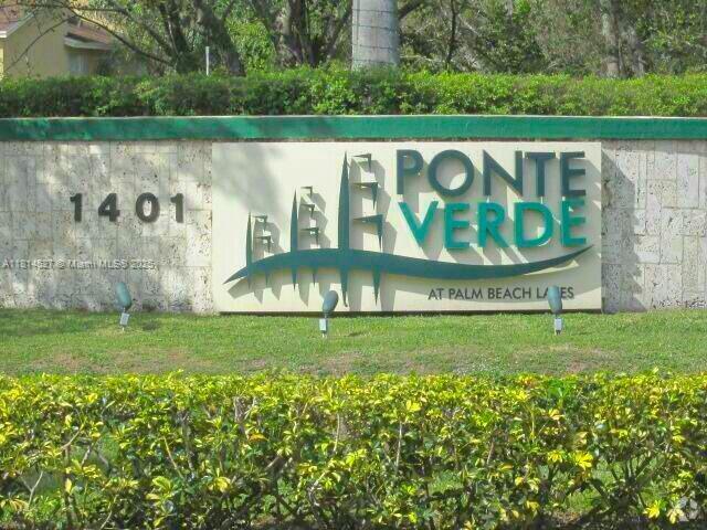 Foto del edificio - 1401 Village Blvd