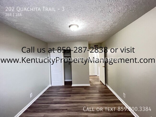 Foto del edificio - Newly Remodeled 2 Bedroom! 1/2 OFF SECURIT...